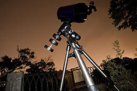 Equipamento de observação astronómica